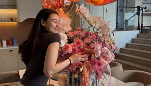 Aaliyah Massaid Diberi Kejutan Anniversary oleh Thariq Halilintar, Bangun Tidur Disambut Buket Bunga
