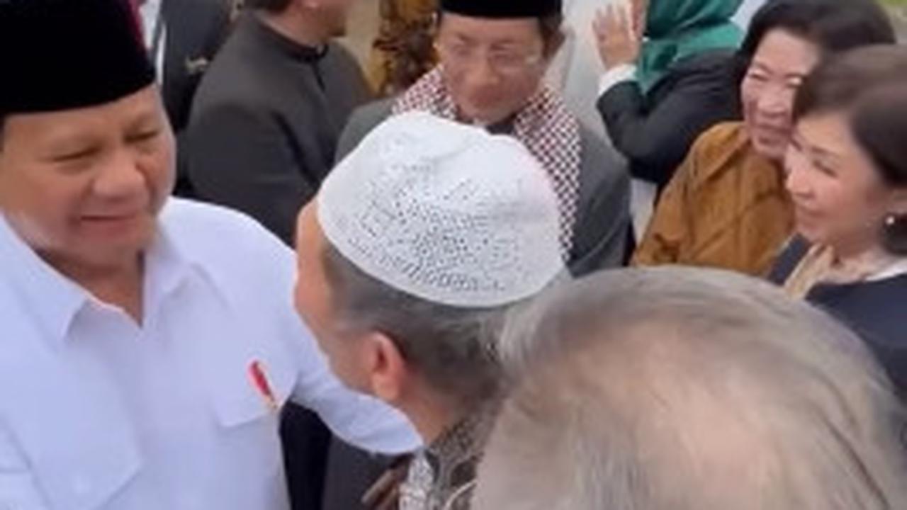 Terkejut Prabowo Ketika Disalami Jusuf Hamka Bos Jalan Tol Mualaf