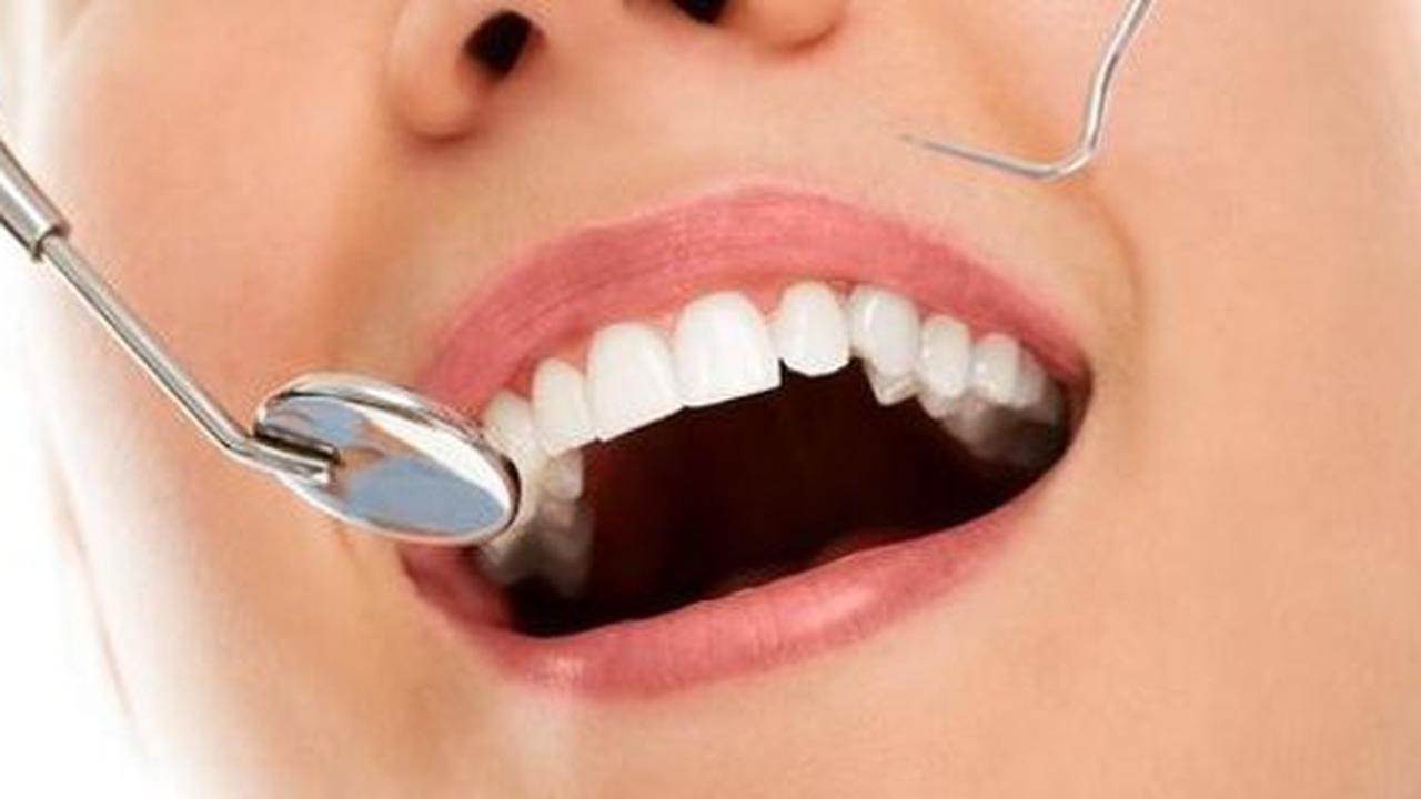 5 Cara sederhana untuk meredakan sakit gusi