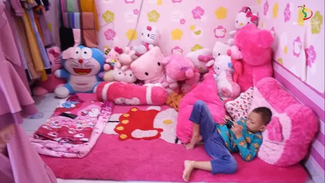 6 Penampakan Isi Kamar Lesti Kejora Sebelum Menikah, Sederhana Serba Pink