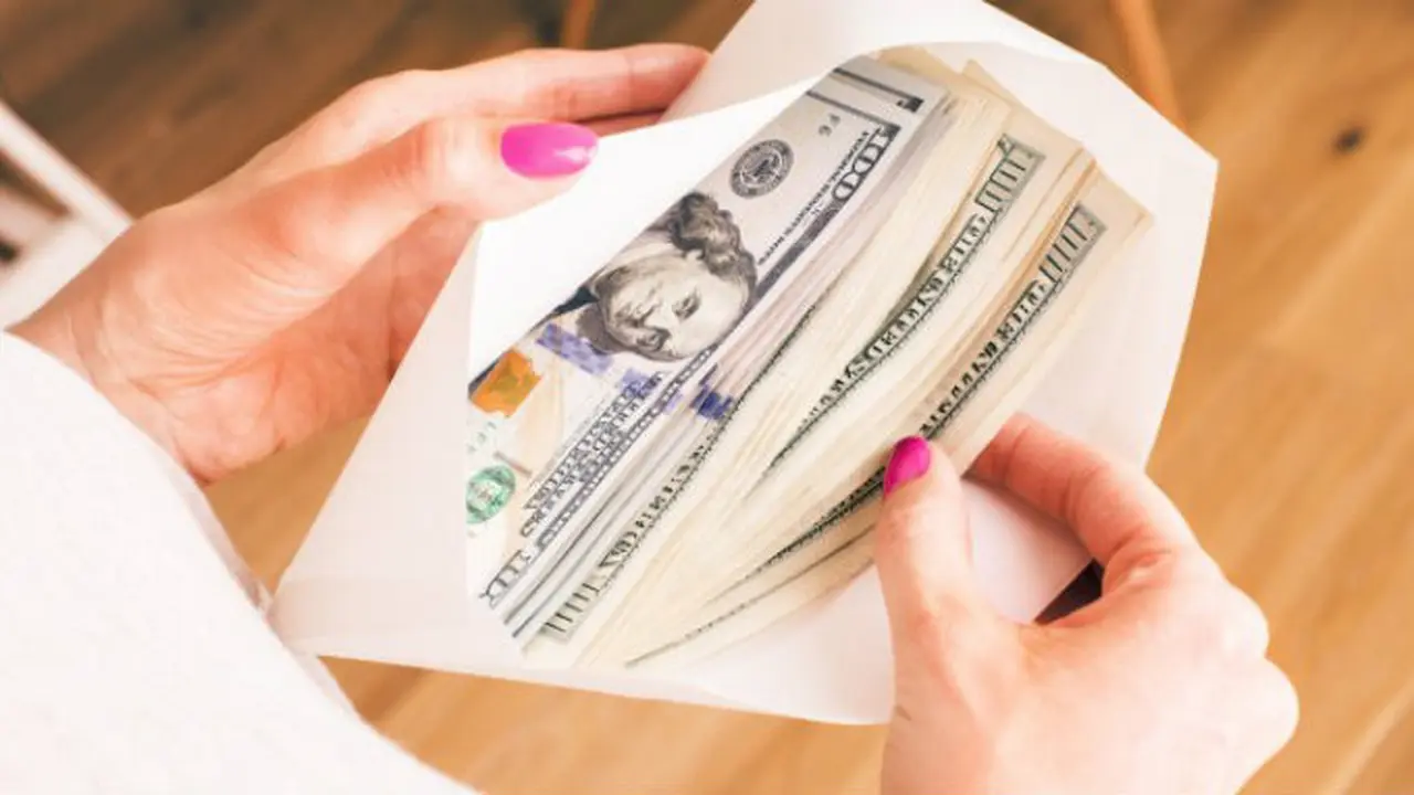 4 Trik Pintar untuk Siasati Uang Hadiah Pernikahan