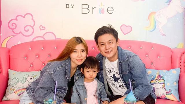 Potret harmonis Bobon Santoso dan keluarga. (credit:instagram.com/bobonsantoso/cherylruan)