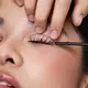 Tak perlu ke salon kecantikan, bulu mata bisa selalu on point dengan maskara lash lift di rumah (Lash Boss)