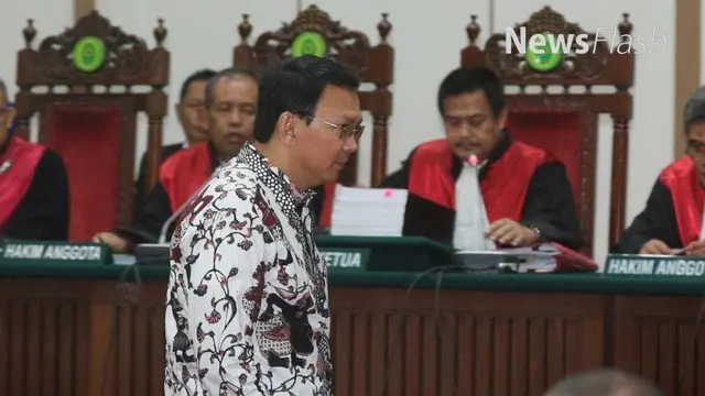 Budayawan yang juga mantan Pemimpin Umum KBN Antara, Mohamad Sobary, menyatakan, kasus yang menimpa Gubernur DKI Jakarta nonaktif Basuki Tjahaja Purnama atau Ahok bukan penistaan agama. 