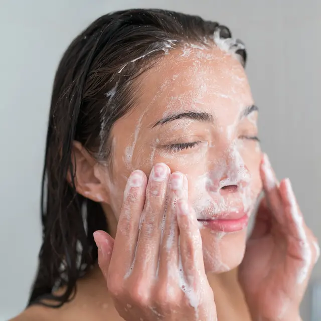 Rahasia Kulit Cerah dan Berseri yang Bisa Diterapkan Mulai Sekarang, Nggak Butuh Biaya Mahal Lho!