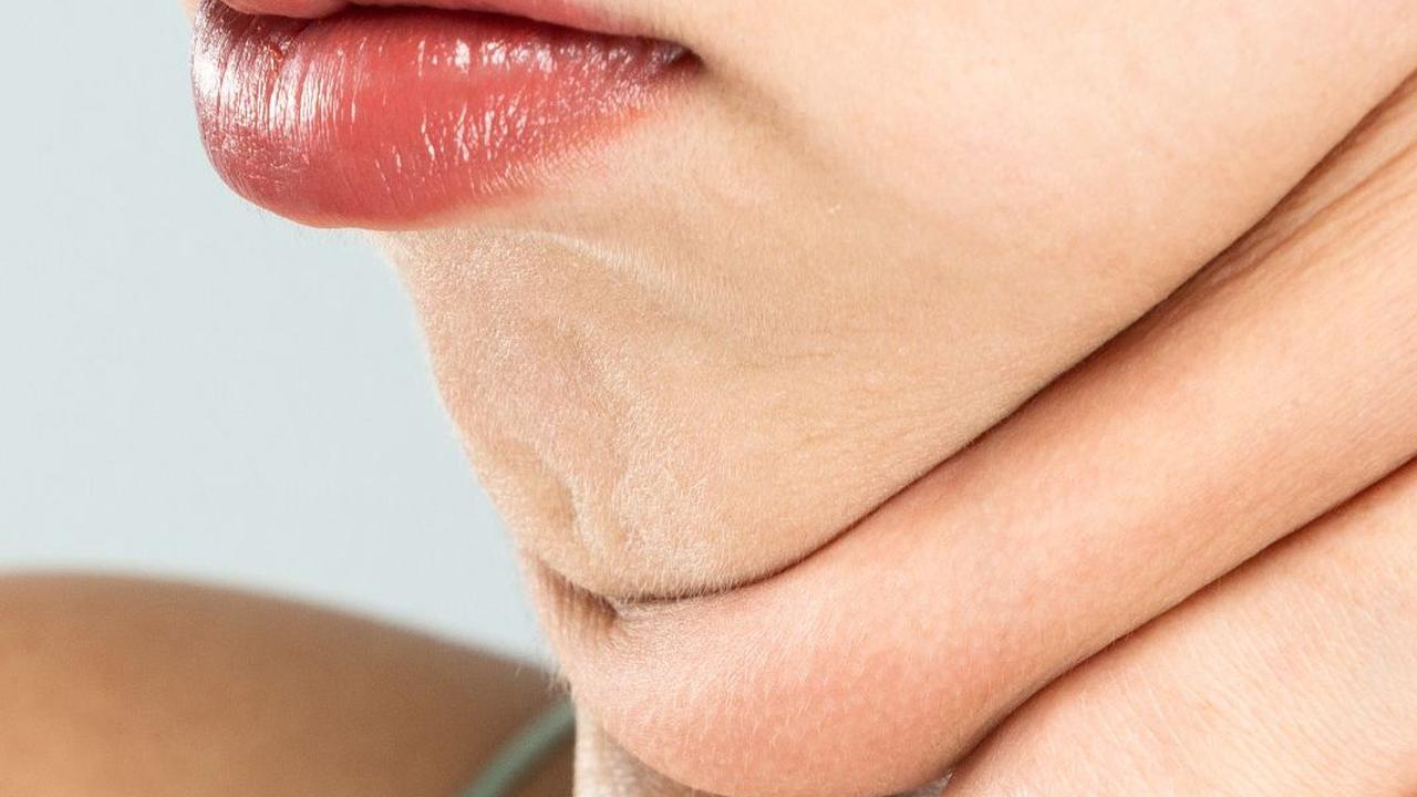 Dagu Lebih Ramping, Wajah Lebih Tirus: Cara Ampuh Menghilangkan Double Chin