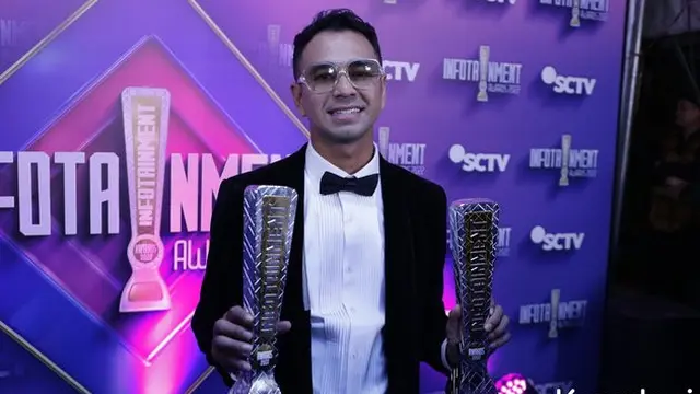 7 Potret Artis Pemenang Infotainment Awards 2022, Lesti dan Billar Raih Best Couple