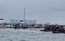 Polisi Geledah Rumah hingga Kantor Desa Kohod Terkait Kasus Pagar Laut