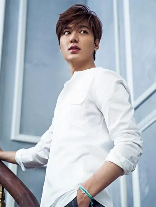 Lantaran cinta, sepertinya restu kedua orang tua sudah tak dipedulikan lagi. Terbukti dengan pernyataan Lee Minho yang rela kawin lari dengan Suzy ‘Miss A’ jika tak mengantongi restu orang tua. (Instagram/leeminho)