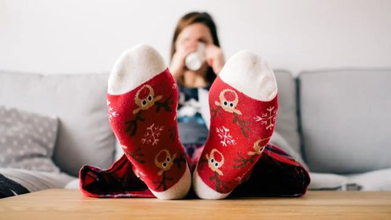 Pentingnya pakai kaos kaki/copyright Pexels.com/Tookapic