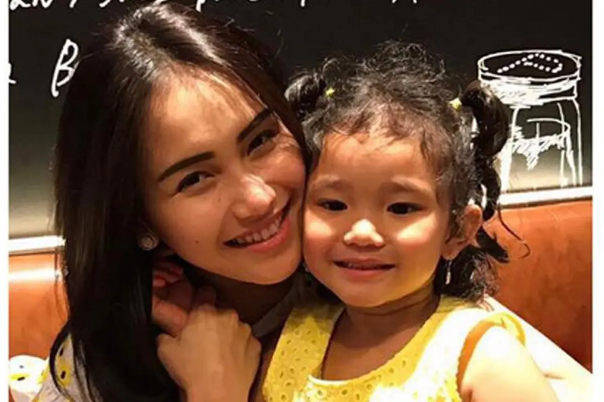 [Bintang] Ayu Ting Ting dan Bilqis