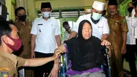 Pemkot Bengkulu berkomitmen memberikan pelayanan terbaik untuk seluruh warga termasuk penyandang disabilitas. (Liputan6.com/Yuliardi Hardjo)