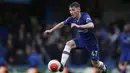 3. Billy Gilmour  - Berkat aksi Gilmour yang menawan ketika Chelsea menumbangkan Liverpool di Piala FA 2019-2020 membuat pemain 18 tahun ini menjadi perbincangam hangat. Berkat performa impresifnya itu, Gilmour dinobatkan sebagai "man of the match" dalam laga tersebut. (AFP/Adrian Dennis)