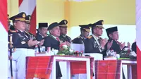 Edy Rahmayadi menghadiri upacara peringatan Hari Ulang Tahun (HUT) ke-78 Tentara Nasional Indonesia (TNI) di Lapangan Astaka Dinas Kepemudaan dan Keolahragaan Pemerintah Provinsi Sumut, Jalan Williem Iskandar, Deli Serdang