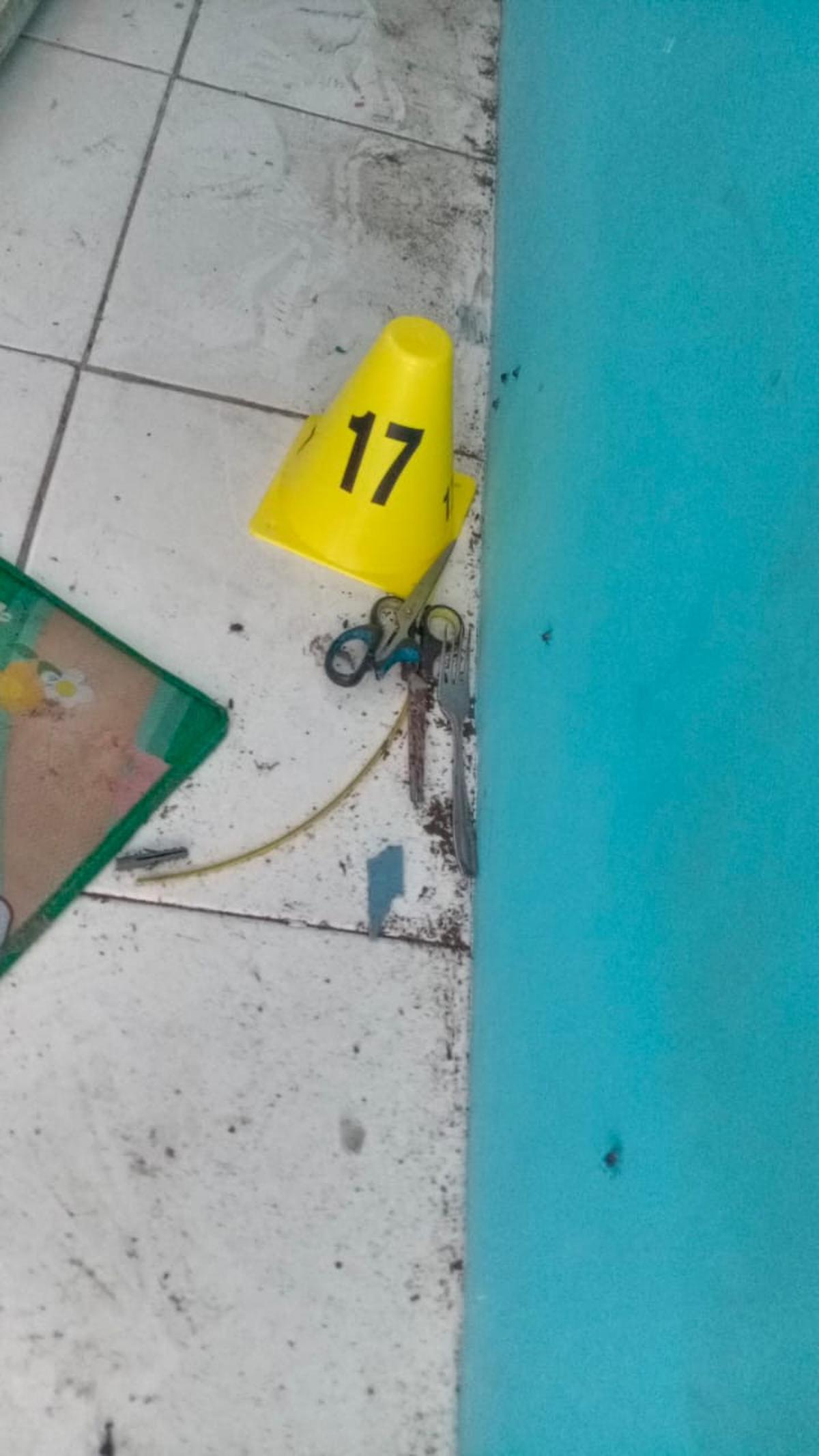 Barang bukti di tkp penemuan mayat di kendal. (istimewa).