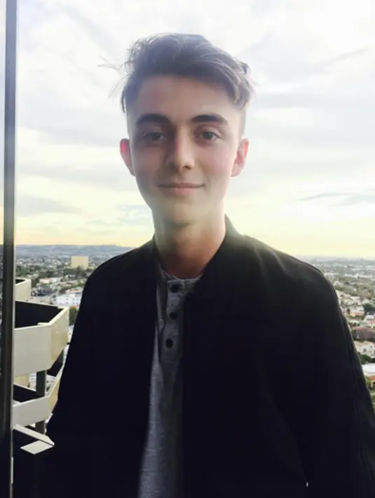 G-Chance adalah nama panggilan Greyson.  ( via instagram@greysonchance/Bintang.com)