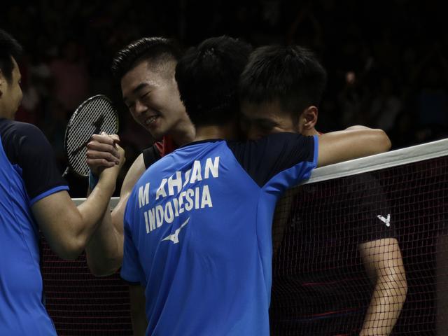 8 Momen Persahabatan Hangat Pemain Di Bali Jelang Indonesia Masters 2021 Ahsan Hendra Dapat Oleh Oleh Kue Pemain Chinese Taipei Ragam Bola Com