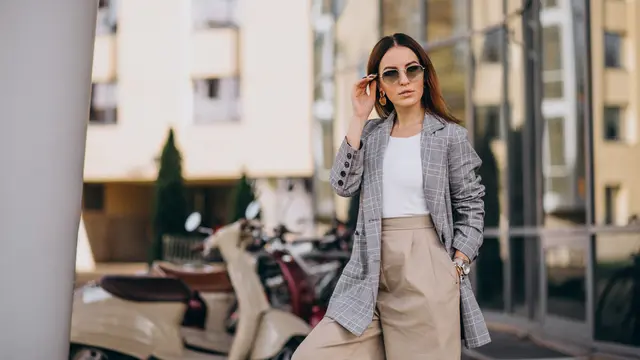 wanita oktober tidak diremehkan orang