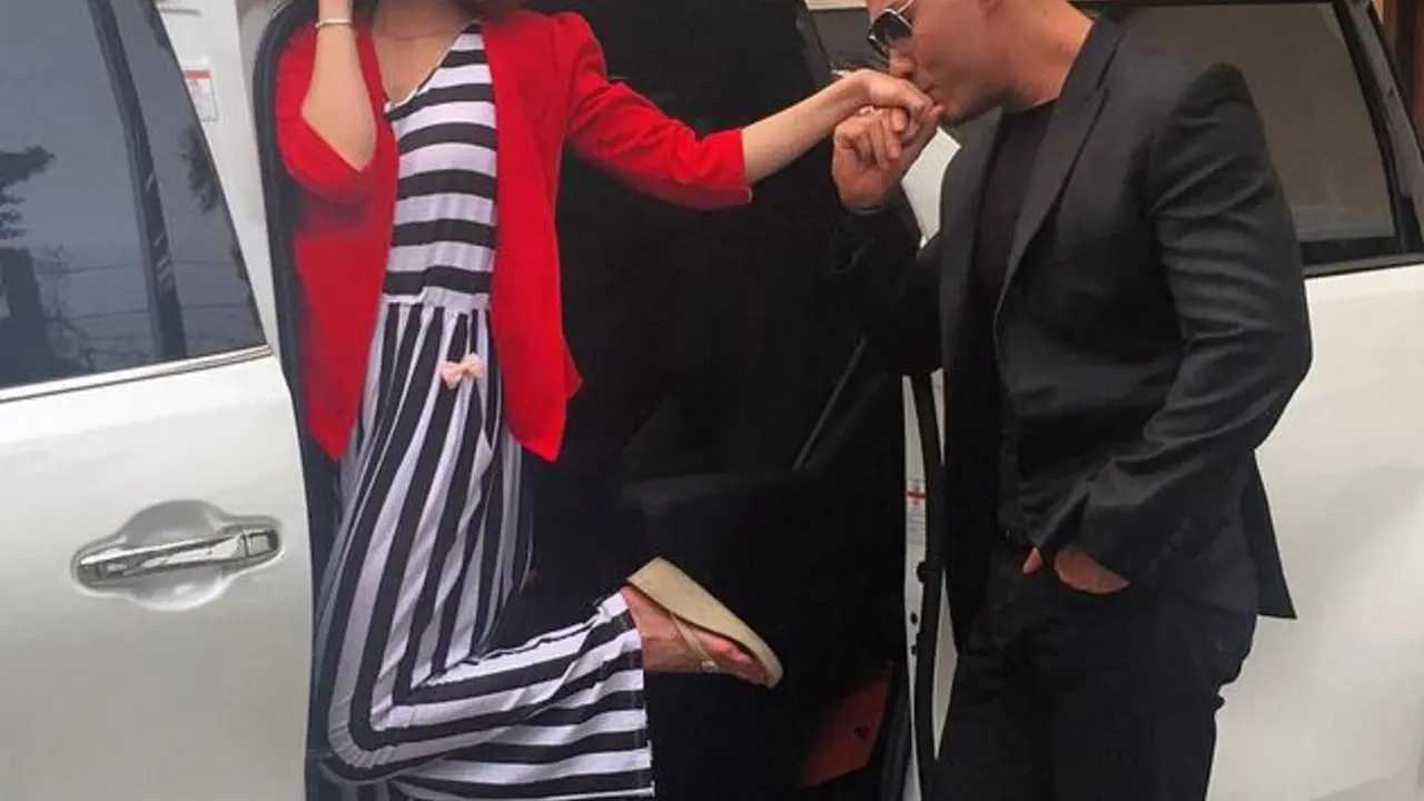Deddy Corbuzier dan Chika Jessica