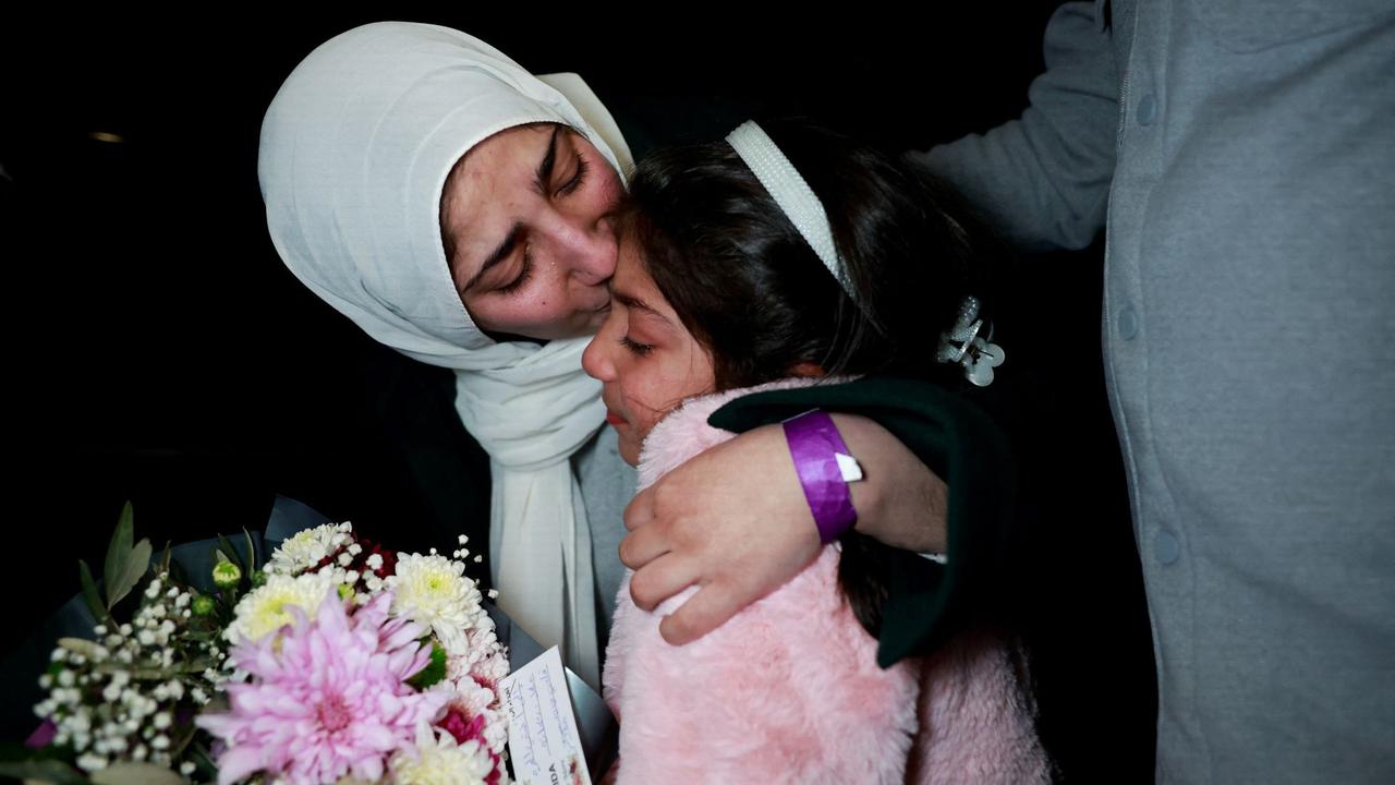 Perempuan Palestina yang ditahan Israel akhirnya dibebaskan