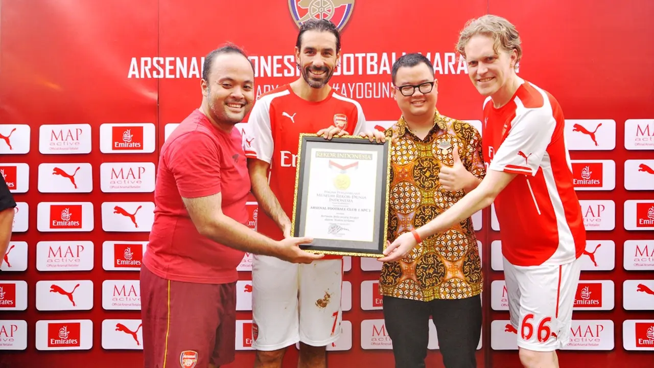 Sepak Bola Marathon Arsenal Pecahkan Rekor MURI