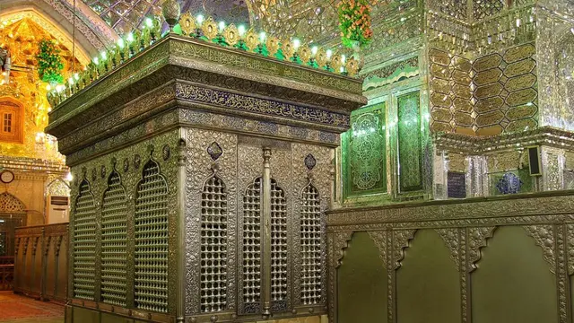 Keindahan Masjid Shah Cheragh (sumber: apochi)