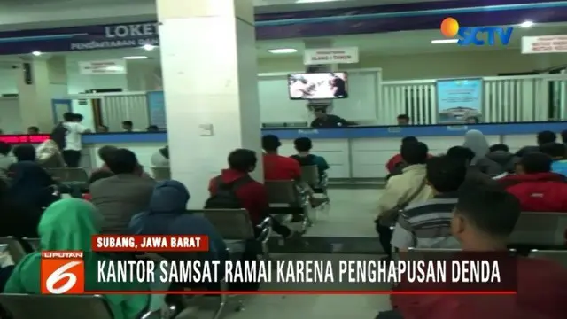 Pajak Kendaraan Bemotor (PKB) dan BBNKB dihapus pemerintah Provinsi Jawa Barat, warga serbu kantor Samsat.