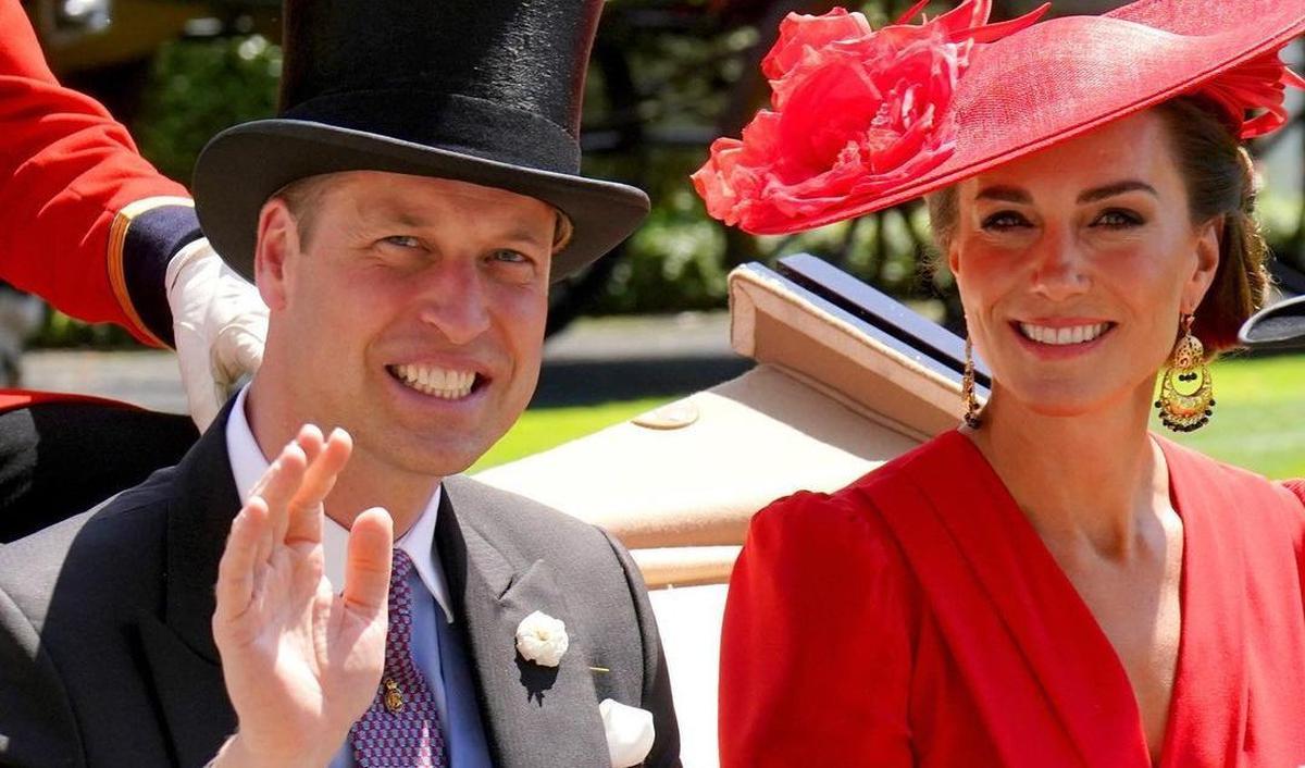 Menurut informasi, Shareefa Daanish dan Prince William lahir di Rumah Sakit St Mary, London pada 21 Juni 1982.<br>