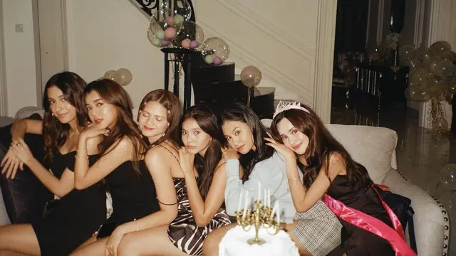 Tampil Bak Princess, Ini 7 Momen Ulang Tahun Beby Tsabina Ke-19