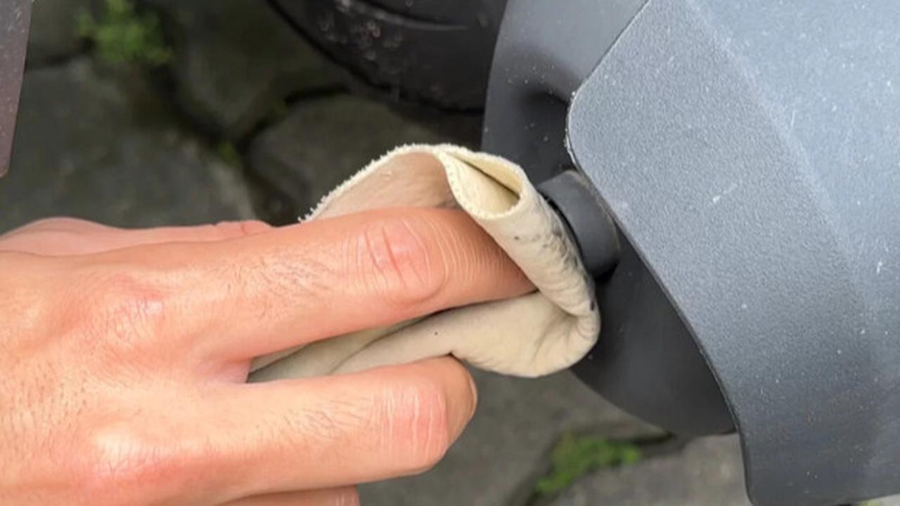 Cara Mudah Mengatasi Oli Bocor dari Knalpot Motor