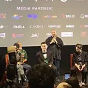 Syuting Film Harusnya Horror, Ronny P Tjandra Enjoy Berbaur dengan Member AAA Clan