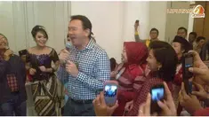Gubernur DKI Jakarta Basuki Tjahaja Purnama atau Ahok akan mengisi malam tahun baru di panggung Pantai Karnaval, Ancol. Tidak hanya menghitung mundur malam pergantian tahun, Ahok juga akan berduet dengan pedangdut Zaskia Gotik.