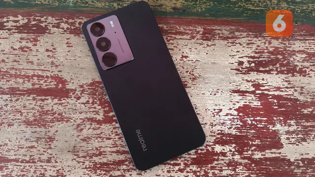 Realme C75
