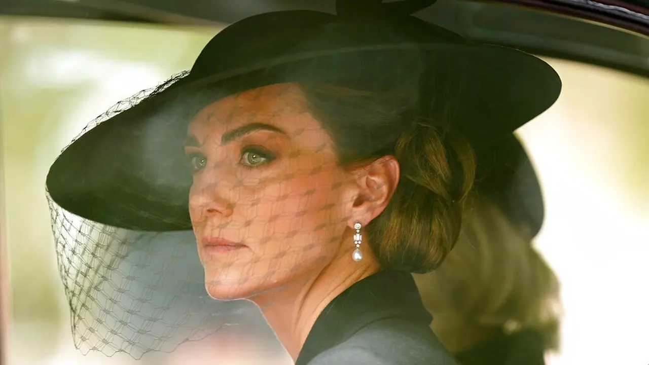 Ekspresi Kate Middleton dan Meghan Markle di Pemakaman Ratu Elizabeth II