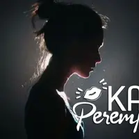 Perempuan ditakdirkan menjadi makhluk perasa, yang semuanya dibawa baper. Apa hal ini jadi tantangan berat buat perempuan saat menjalani puasa Ramadan? (Sumber Foto: Pinterest)