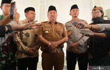 Aksi Massa Garut: Bupati Asesmen Kerusakan DPRD, Huruf 'DPRD' Ikut Lenyap!