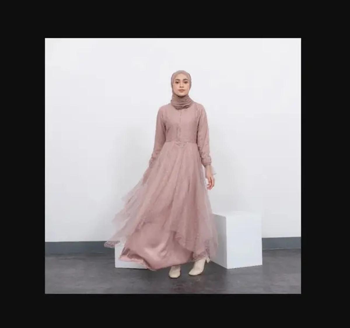 5 Model Dress Terbaru, Yuk Intip Padu Padannya untuk Dipakai di Hari Raya