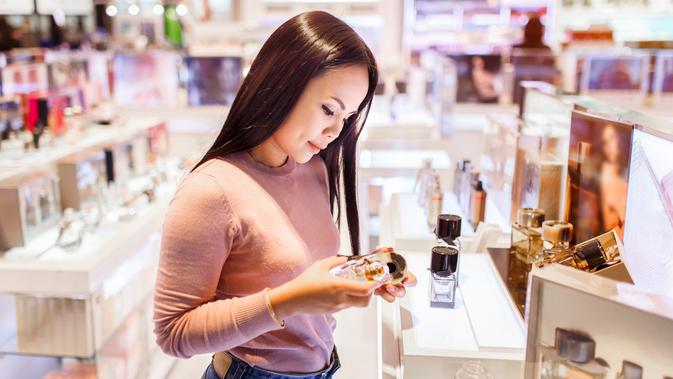 Ilustrasi kosmetik/copyright shutterstock