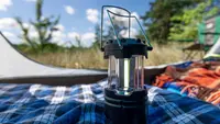 Lampu Outdoor Terbaik untuk Camping: Terang dan Praktis!