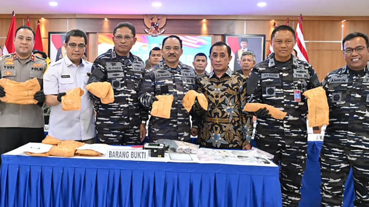 FOTO: TNI AL Gagalkan Penyelundupan 10 Kg Sabu di Pelabuhan Tanjung Priok