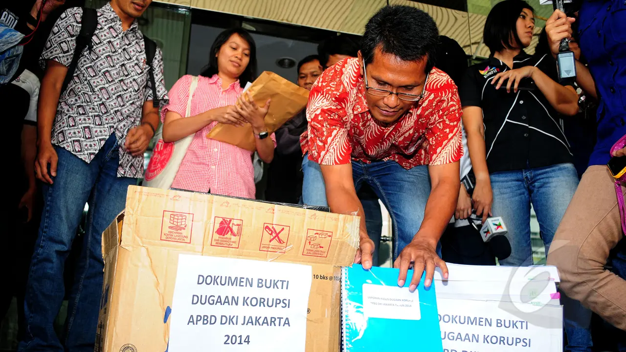 ICW Serahkan Bukti Dugaan Korupsi APBD DKI ke KPK