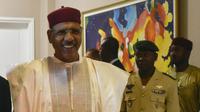 Presiden Niger Mohamed Bazoum yang dikudeta tentara. (AP)