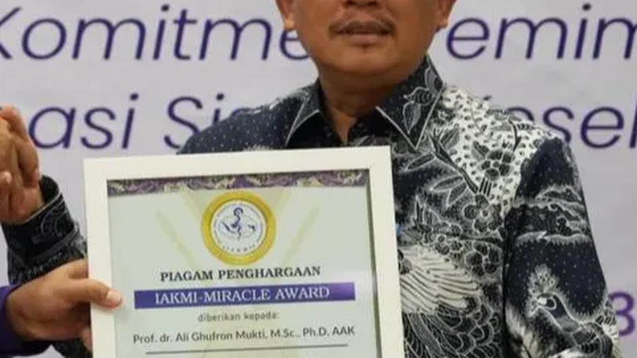 Beri Kontribusi Pembangunan Kesehatan, BPJS Kesehatan Raih Penghargaan IAKMI-Miracle Award
