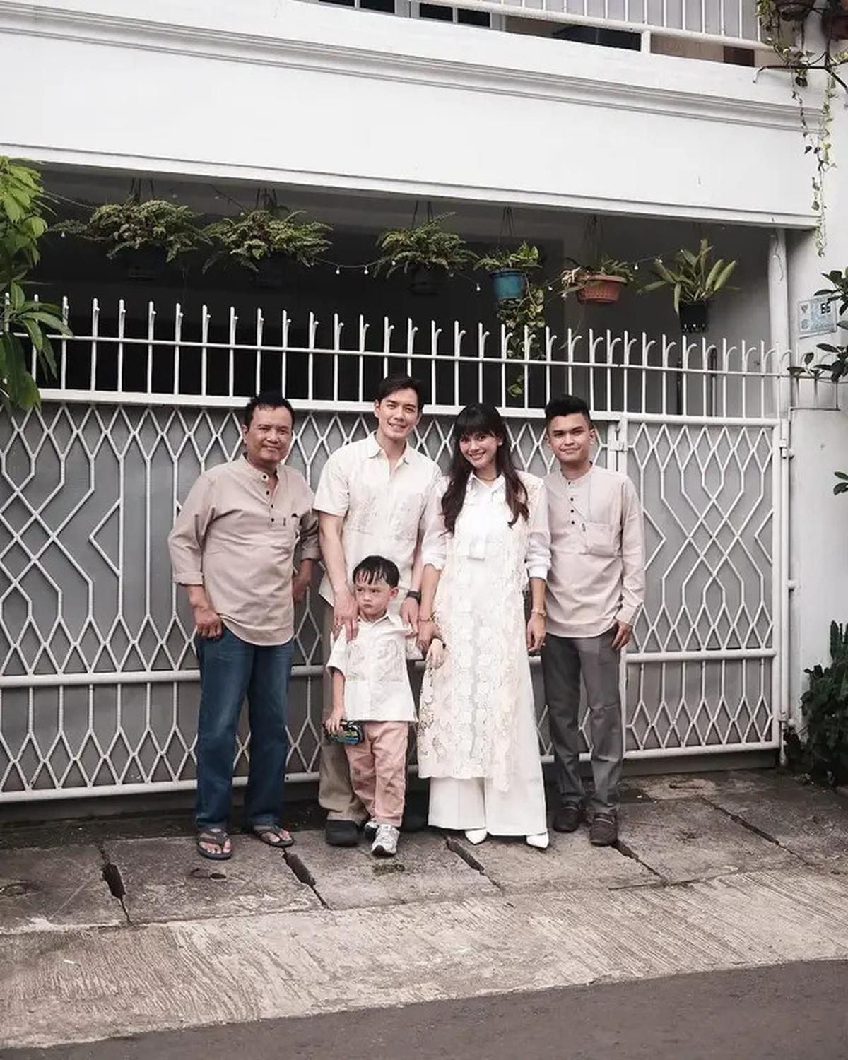 6 Potret Audi Marissa Kembali Rayakan Lebaran Idulfitri, Bagikan Momen Indahnya Toleransi