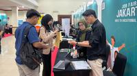 Pencari Kerja di Jakarta Job Fair 2025