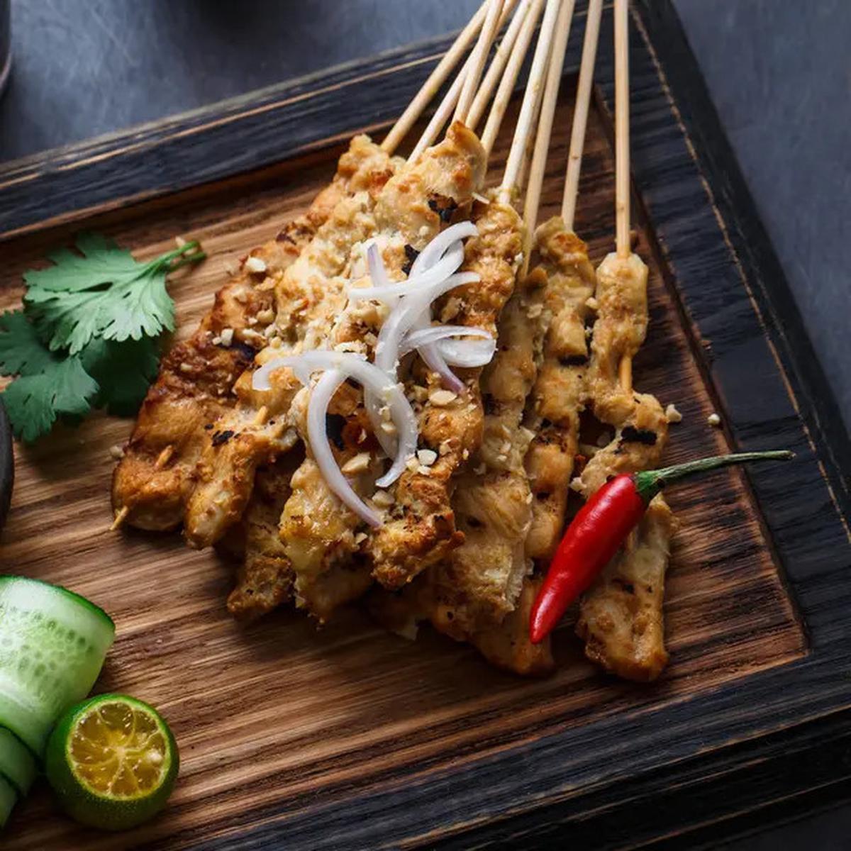 8 Rekomendasi Makanan Enak Khas Surabaya yang Menggugah Selera, Wisatawan Wajib Coba