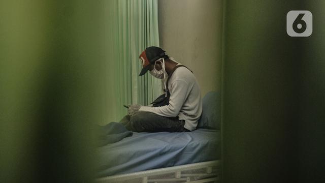 Isolasi Mandiri Pasien Covid-19 di Stadion Patriot Candrabhaga