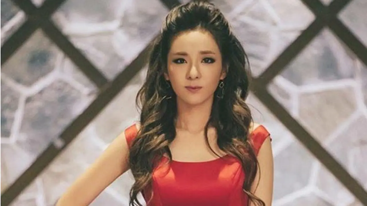 Dara 2NE1 Jadi Boneka Barbie di Dunia Nyata