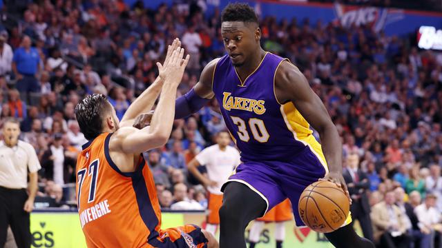 L. A. Lakers Takluk dari Oklahoma City Thunder