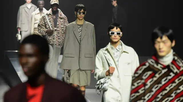 Koleksi Fendi